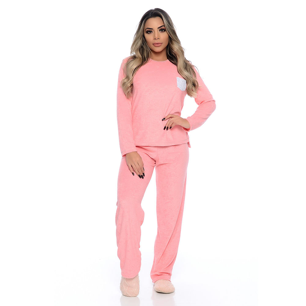 Pijama em Plush com Bolso Frontal Victory