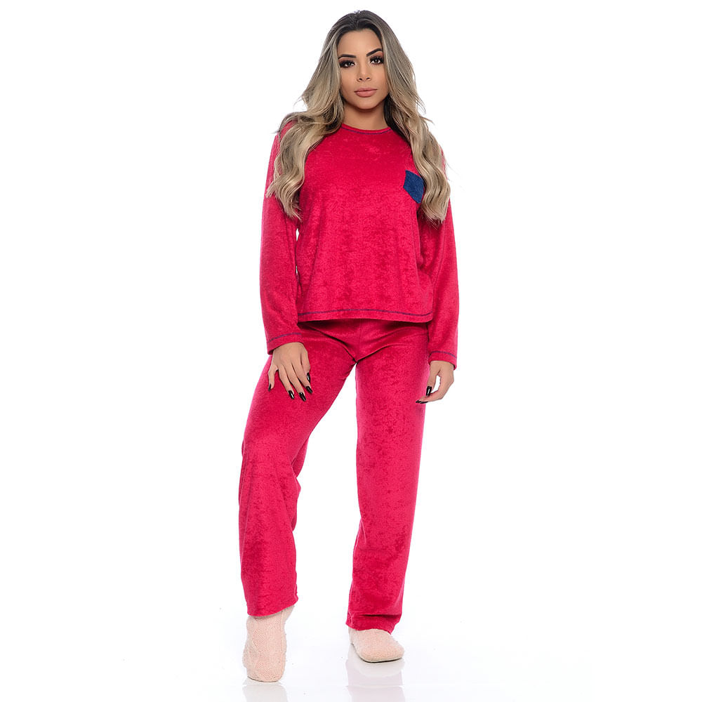 Pijama em Plush com Bolso Frontal Victory