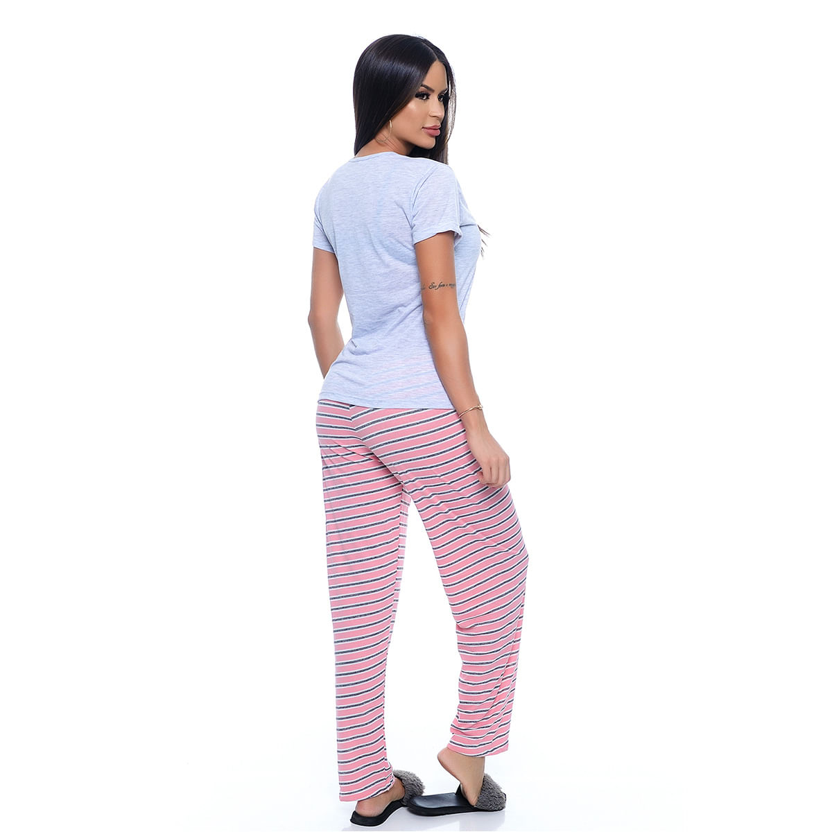 Pijama Calça Listrada e Manga Curta em Meia Malha Victory