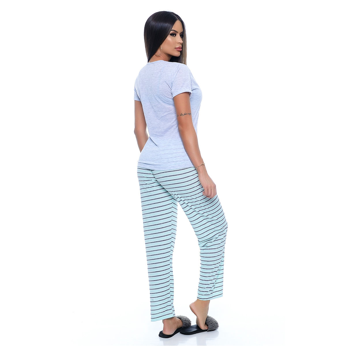 Pijama Calça Listrada e Manga Curta em Meia Malha Victory