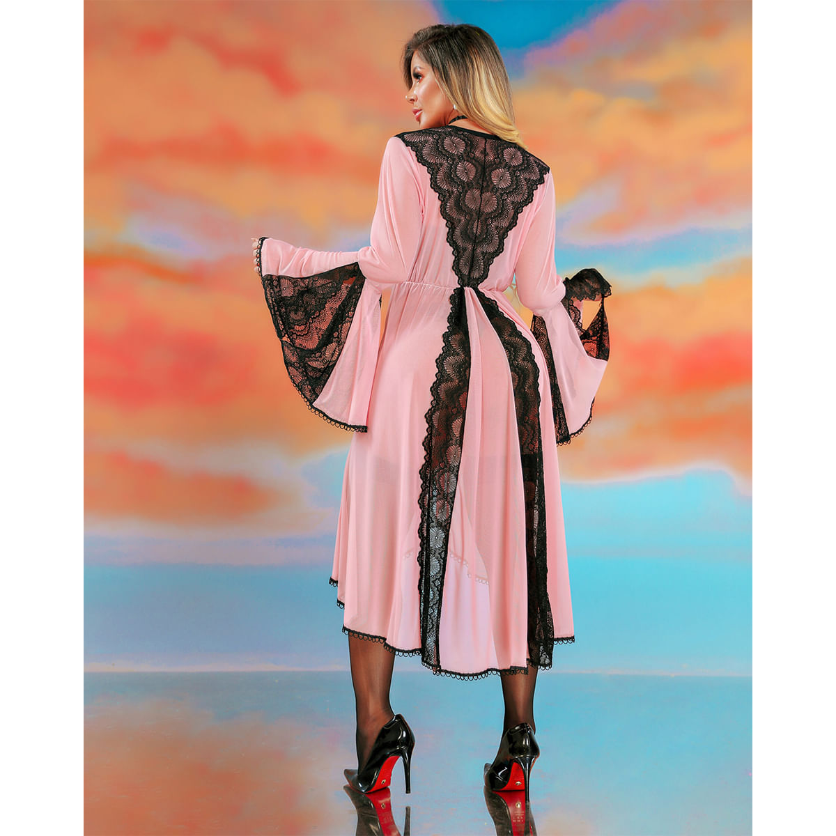 Robe Longo com Detalhes em Renda Coleção Infinity Dy Girl