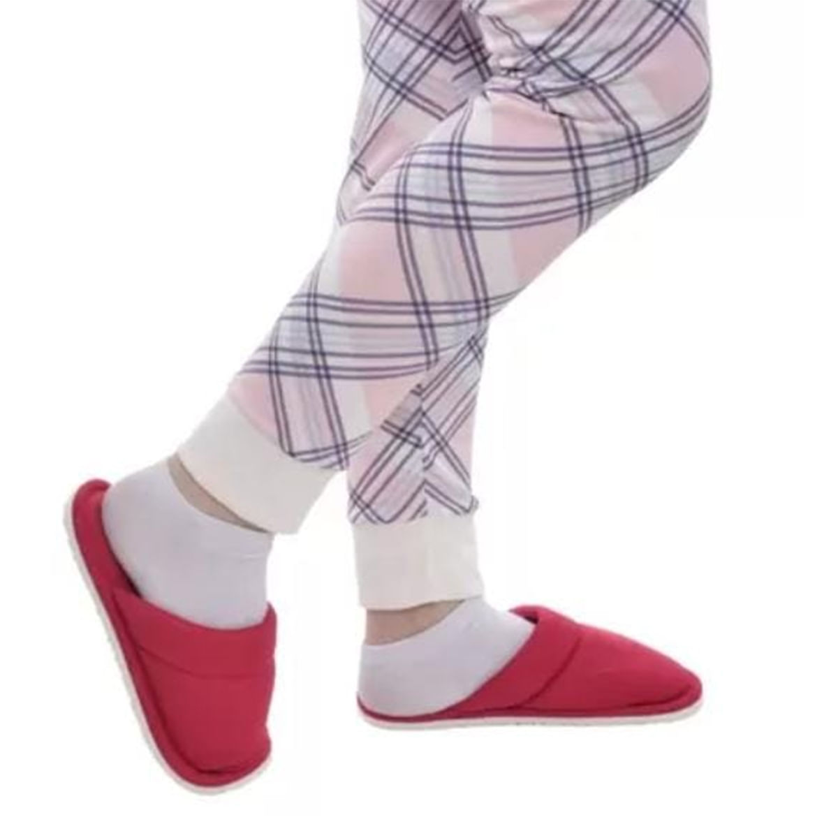 Pantufa Adulto Feminino Fechada em Plush Liso Victory
