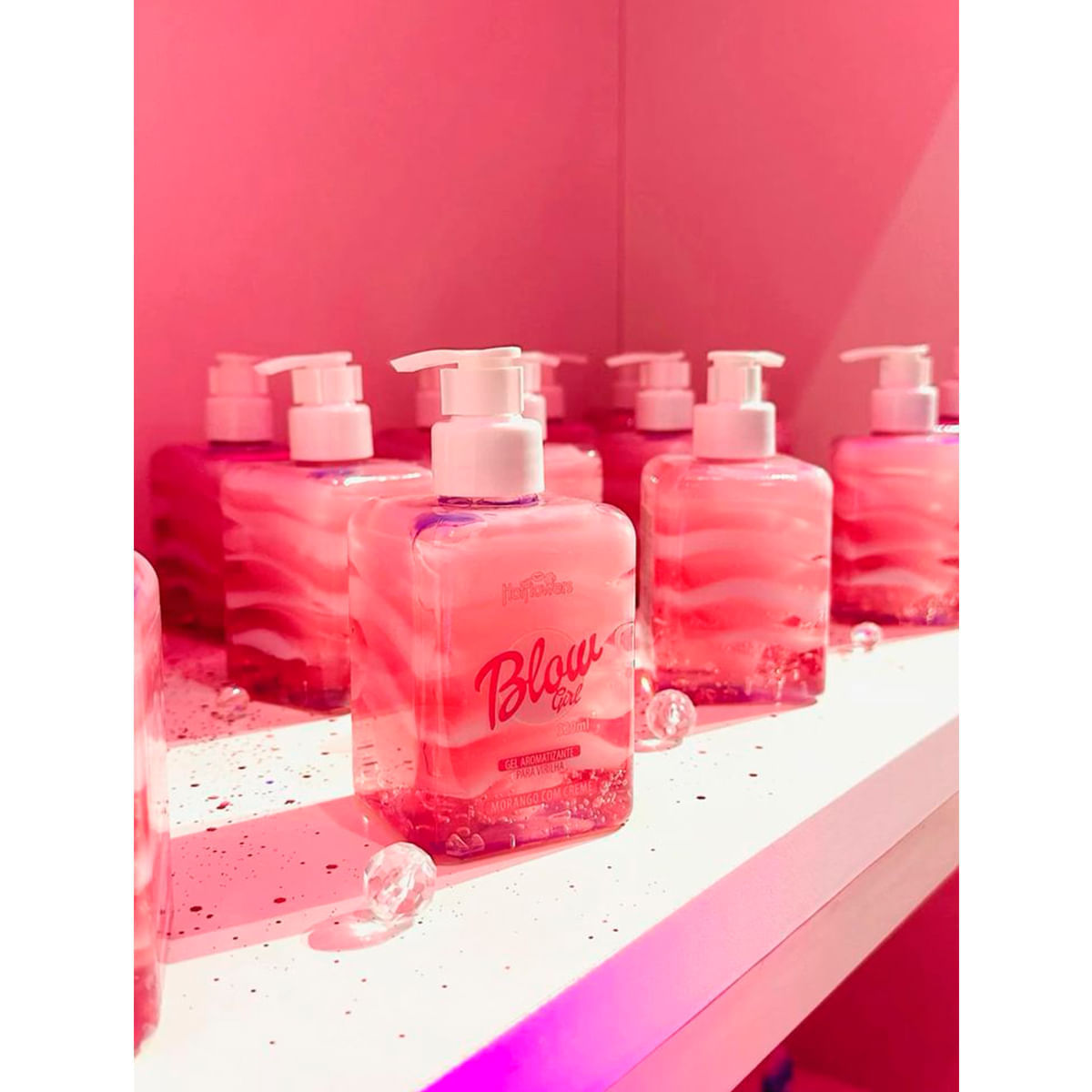 Blow Girl Gel Aromatizante Beijável Para Virilha 320ml Hot Flowers