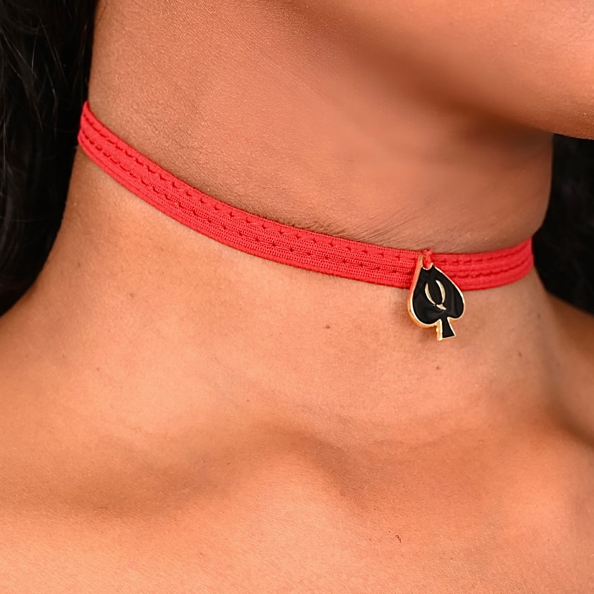 Calcinha Fetiche Puxe Para o Lado e Chupe com Choker Tallyta Moda Apimentada